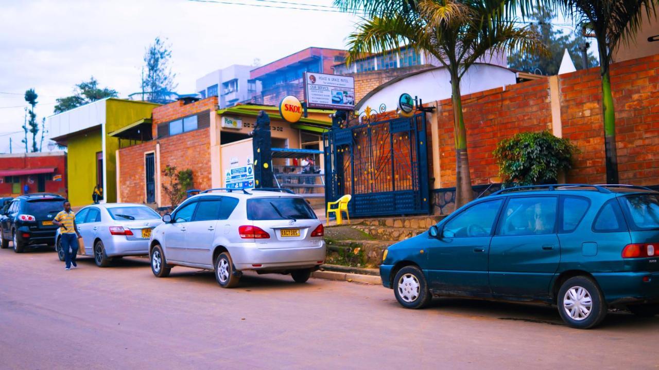קיגאלי Peace & Grace Motel מראה חיצוני תמונה